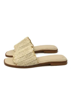 Gigi Slide