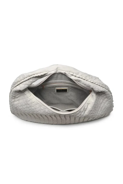 Victoria Hobo