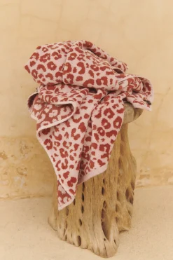 Deville Premium Woven Towel