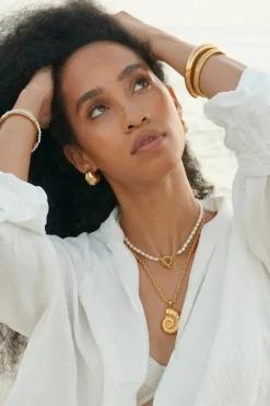 Eliana Shell Necklace