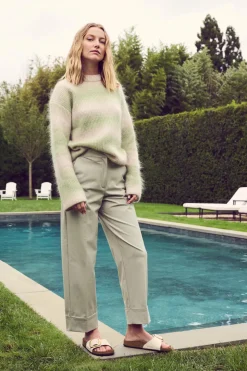 Madrid Big Buckle Slides